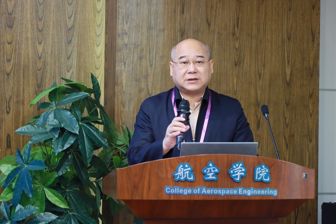 黄志球.jpg